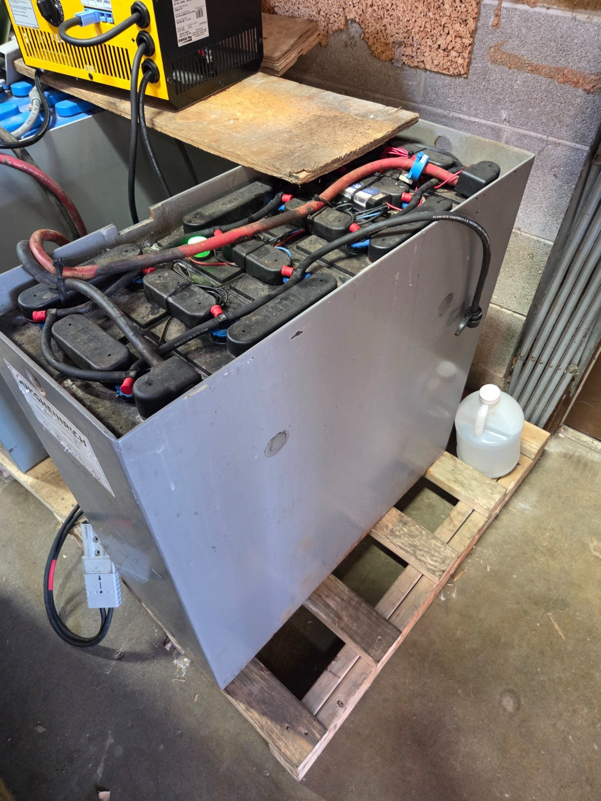 GNB Industrial Forklift Battery – 24V Lead‑Acid – Tested – Heavy Duty