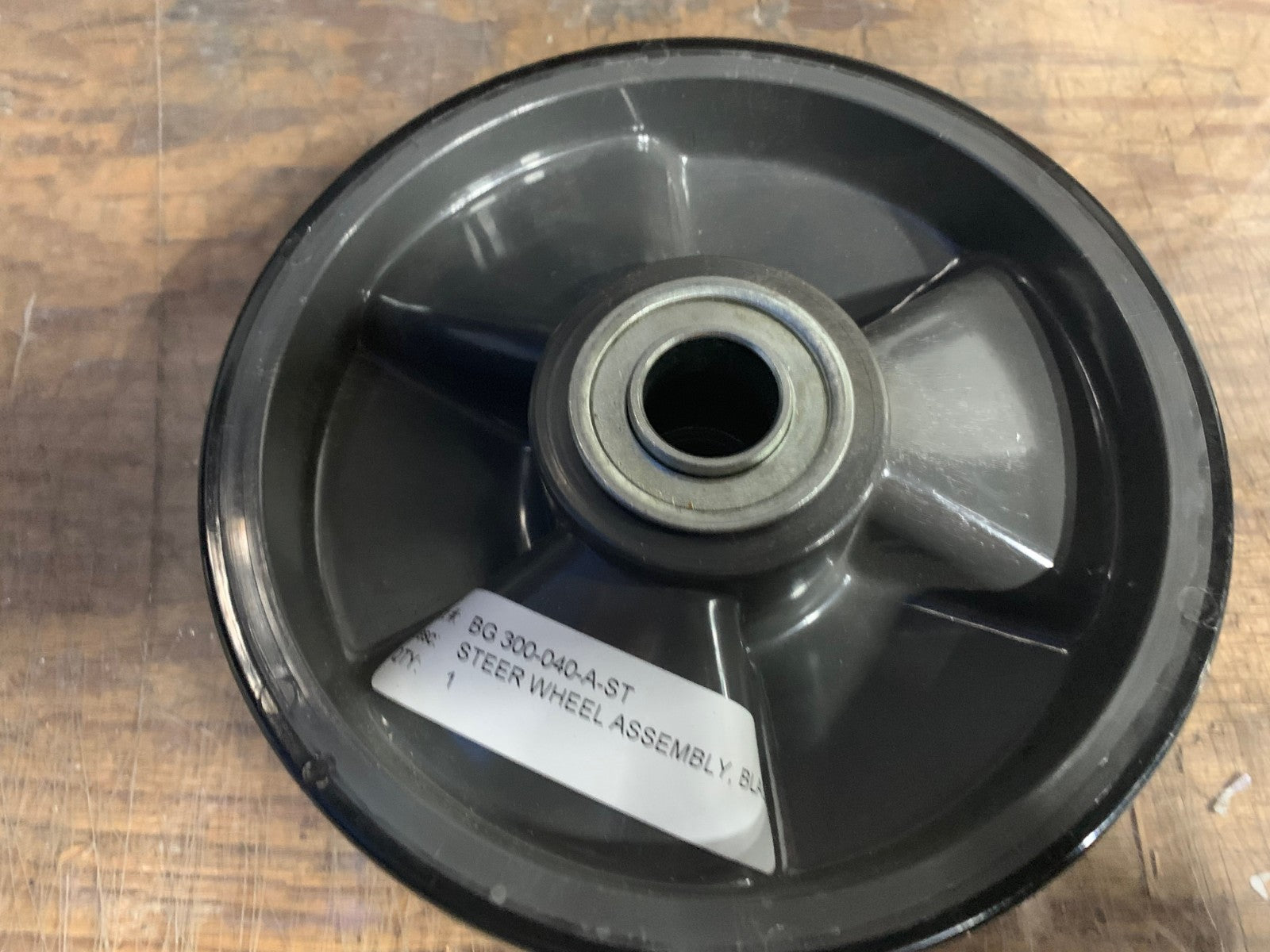 300-040-A-ST STEER WHEEL FOR BLUE GIANT
