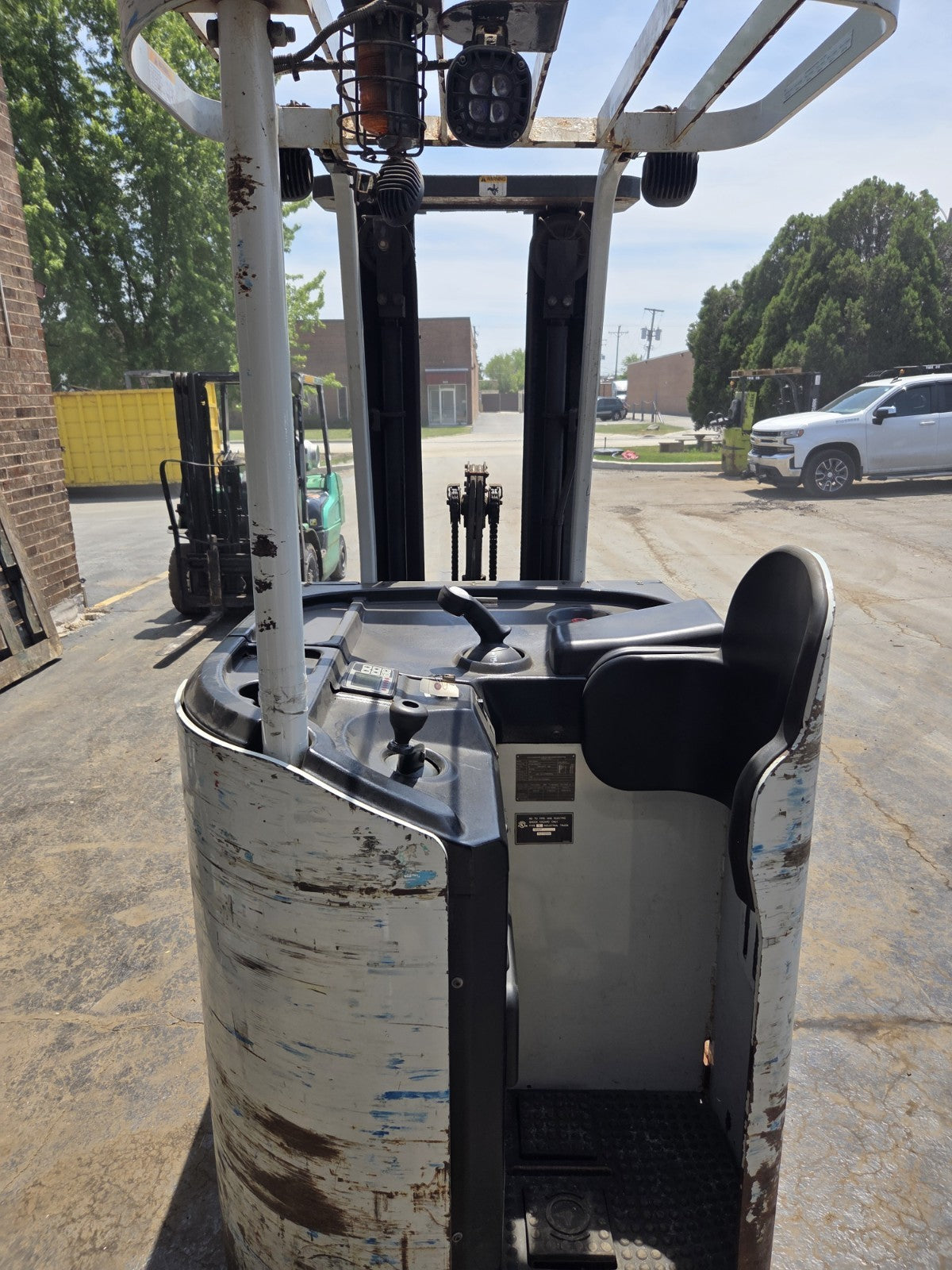 UniCarriers 1S1L20NV Electric Forklift