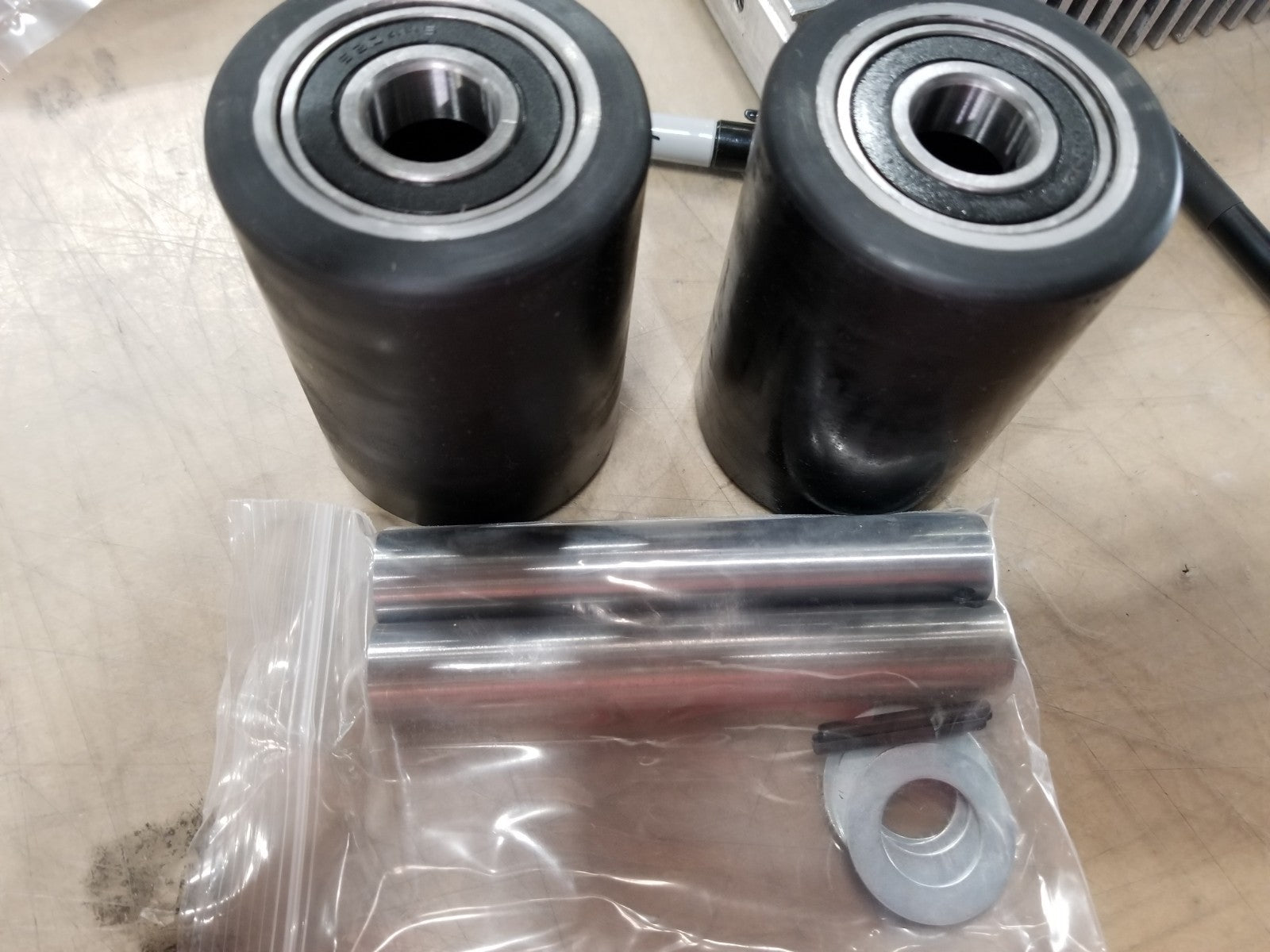 Hu-Lift HP25L Pallet Jack Load Wheel Kit