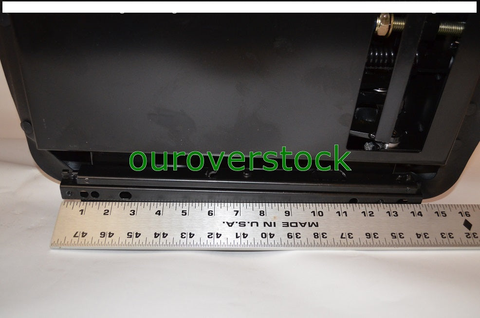 NEW LOW PROFILE SUSPENSION SEAT WITH ARMREST DOZER BACKHOE TRACTOR SKIDSTEER