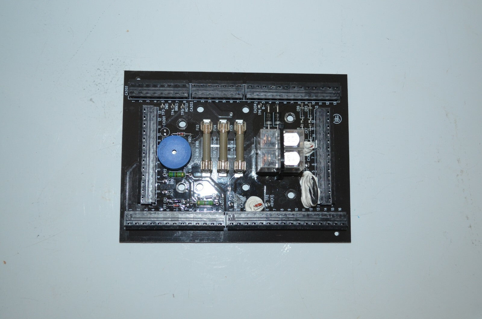 CR138379 DISTRIBUTION BOARD