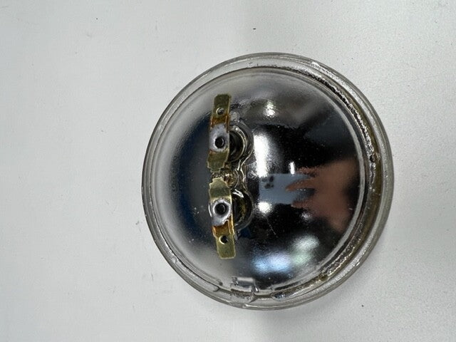 SEALED BEAM - 12V PAR 36 - TRAPEZOID SY4411
