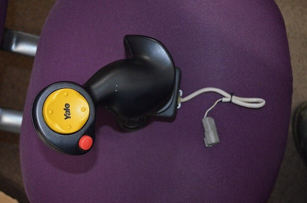 YALE 524306208  HANDLE - repair