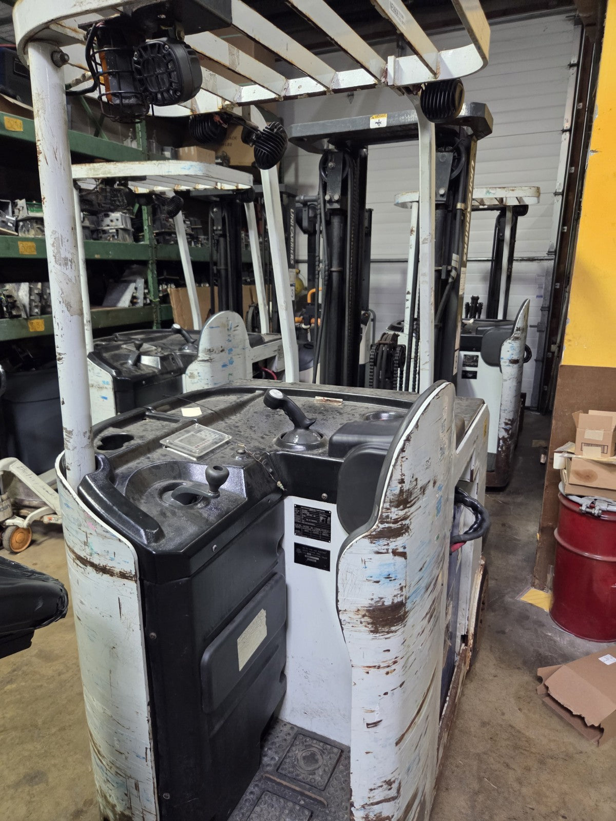 UniCarriers 1S1L20NV Electric Forklift