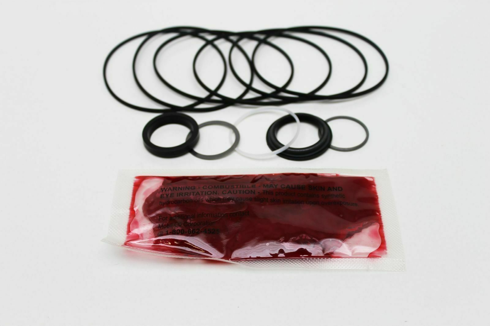 FOR GENIE GR-15 SEAL KIT, HYDROSTATIC DRIVE MOTOR  Part # 65616