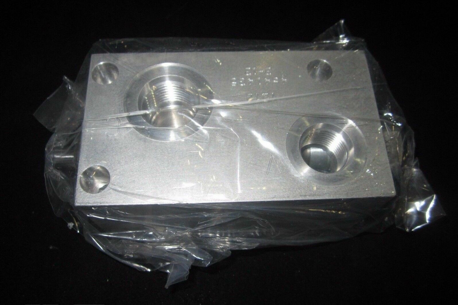 NEW for JLG Manual Valve Part# 4641435