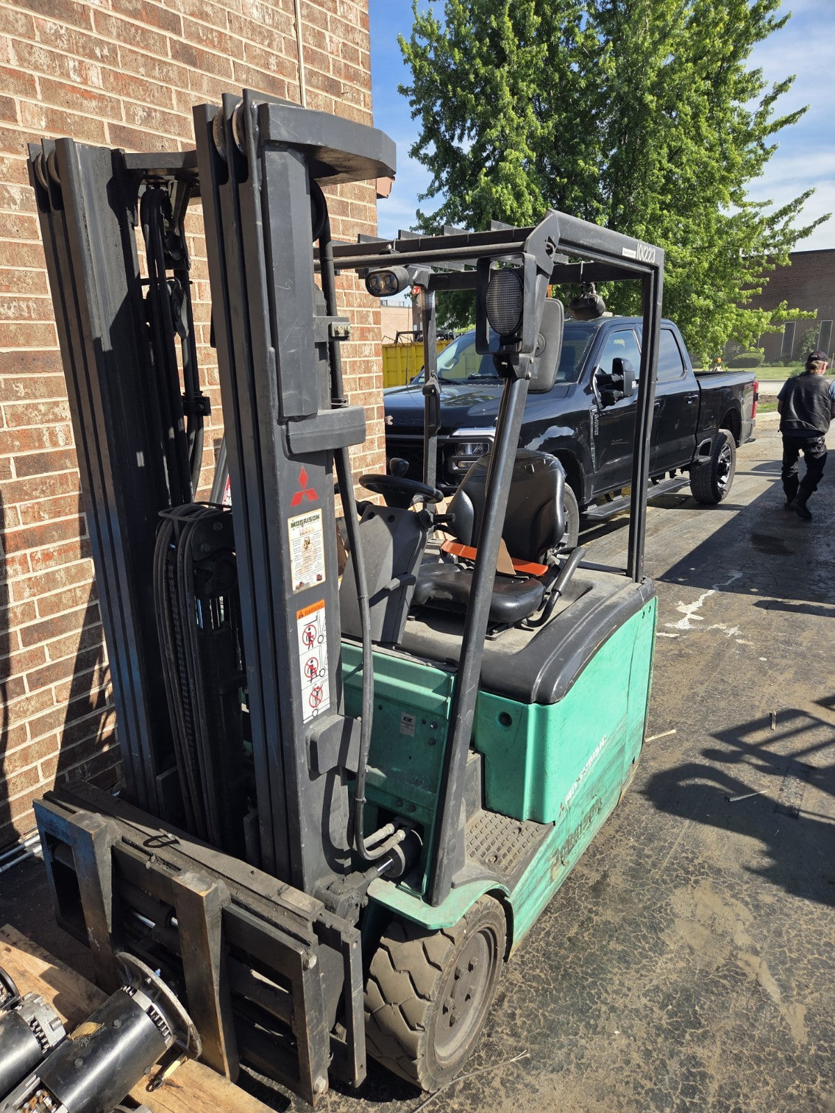 Mitsubishi FB18PNT Electric Forklift – 3,500 lb Capacity – Runs & Works Great