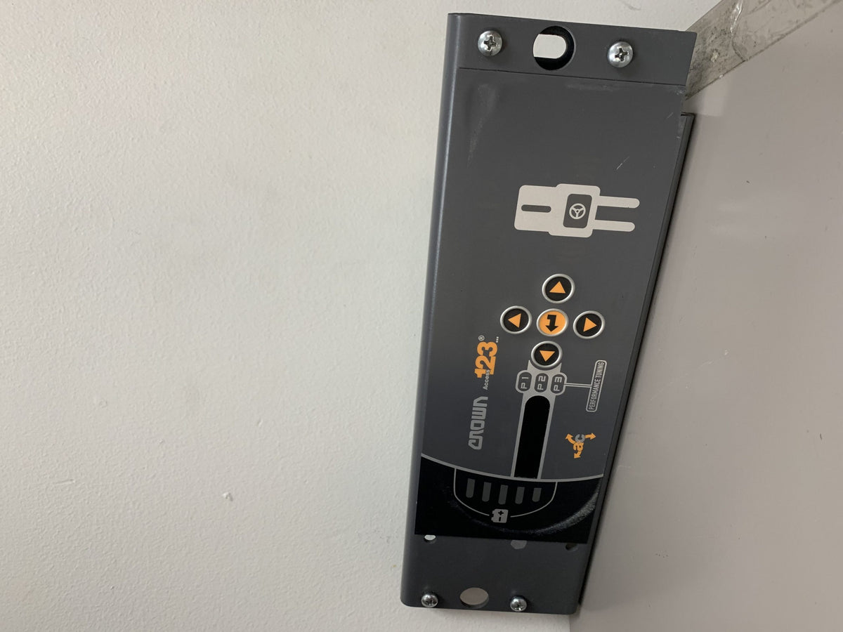 FOR CROWN 141108 DISPLAY REPAIR
